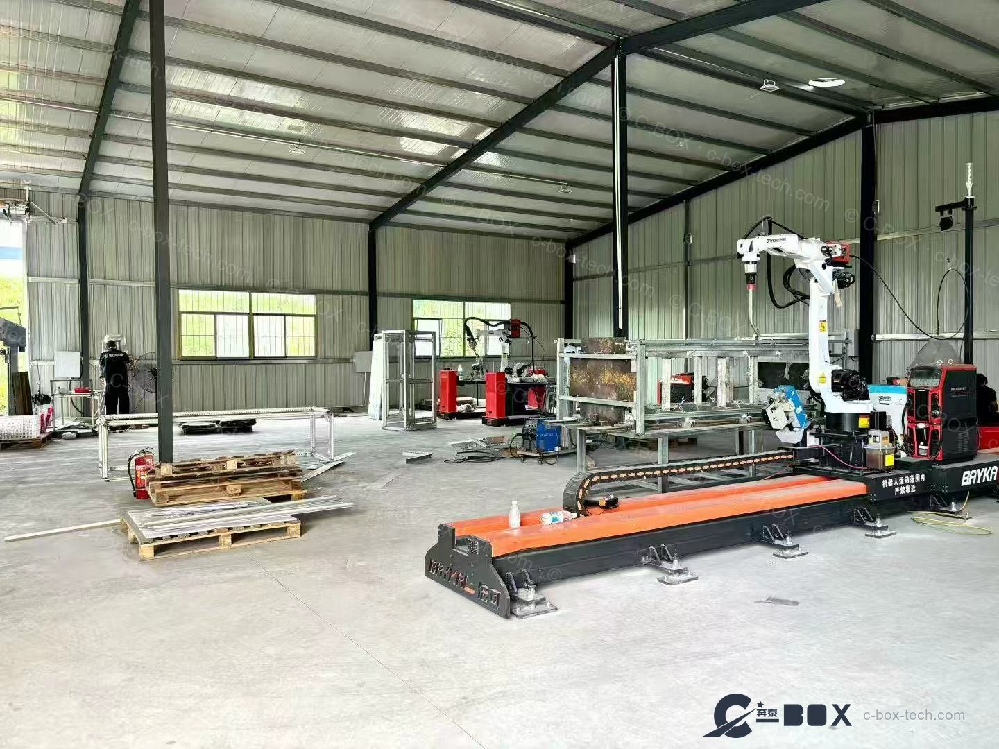 Automated welding robot